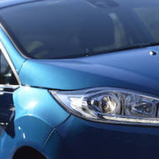 Test Drive of the New Fiesta, Making Its Return to Japan | Ford