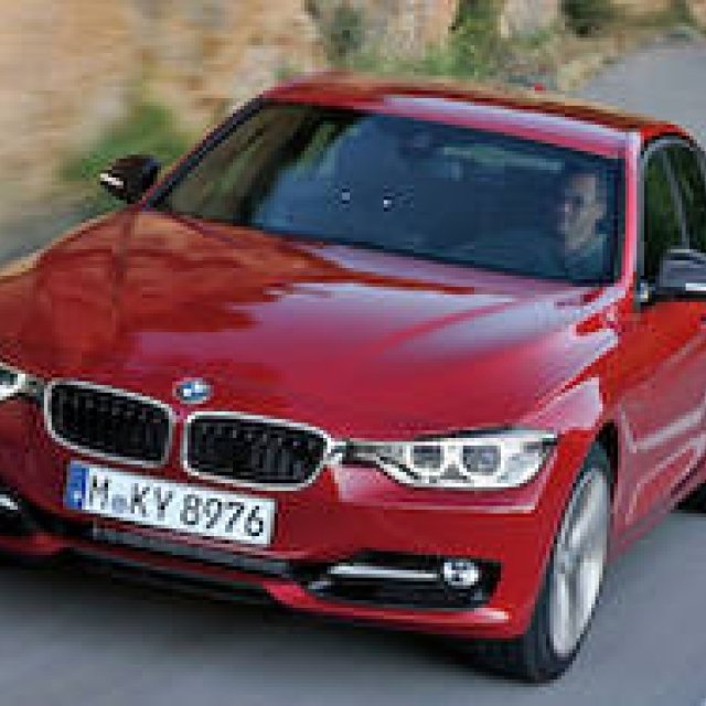 BMW Introduces "Smart Cruise" Special Package for 3 Series