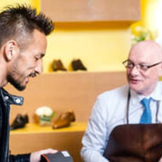 Hidetoshi Nakata Meets John Lobb's Artisans: The Measurement (4) | JOHN LOBB