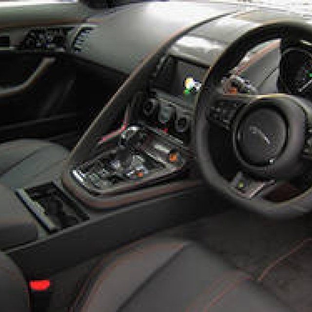 Jaguar F-TYPE Coupé Launches in Japan