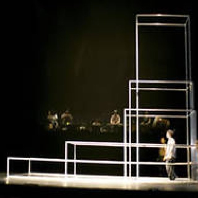 THEATER | A Spotlight on the Japanese Premiere of 'Babel (words)'