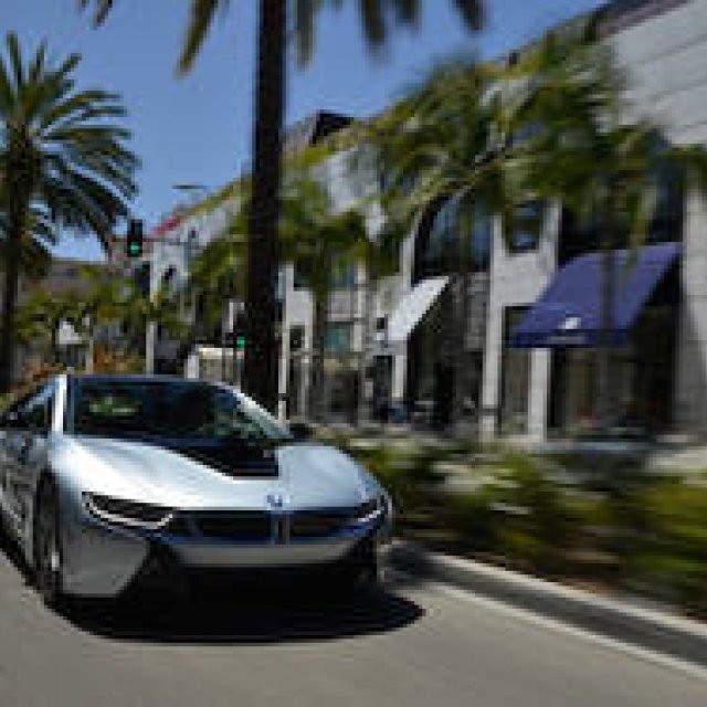 Driving the BMW i8 Along the American West Coast | BMW