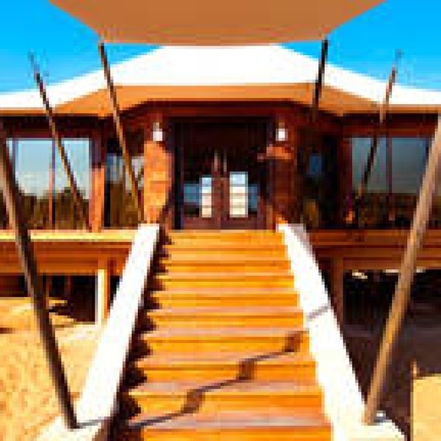 TRAVEL: 10 Modern and Stylish Tent Hotels