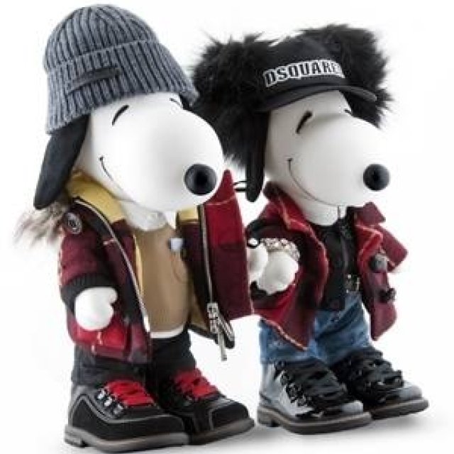 DSQUARED2 | Snoopy & Belle Appear Dressed in DSQUARED2