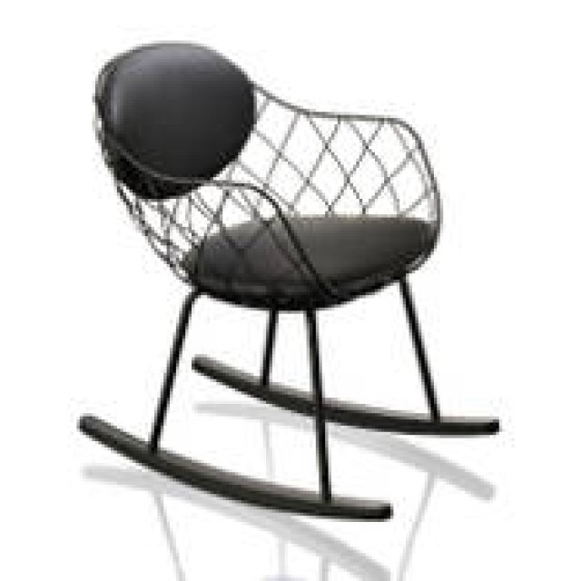 MAGIS | New Designs Added to the “Piña” Collection