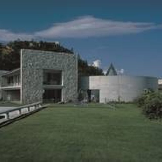 ART FILE 31 | The Exhibition "Benesse Art Site Naoshima and Architect Tadao Ando"
