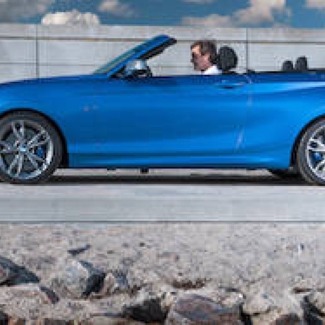 The smallest open model, the 2 Series Convertible, debuts | BMW