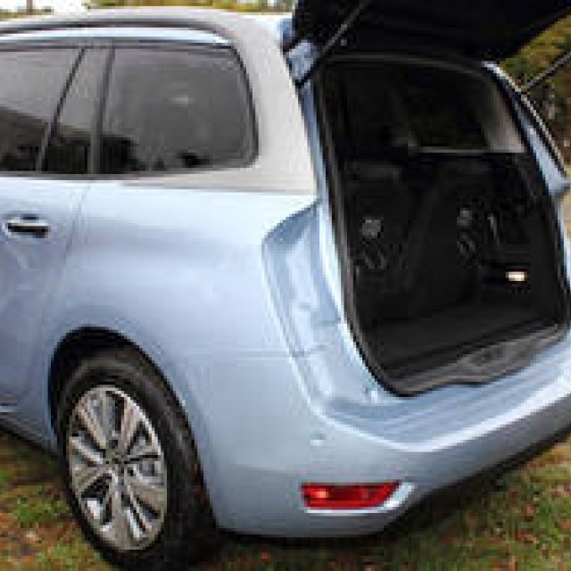 Citroen's MPV, the New C4 Picasso, Now Available | Citroen