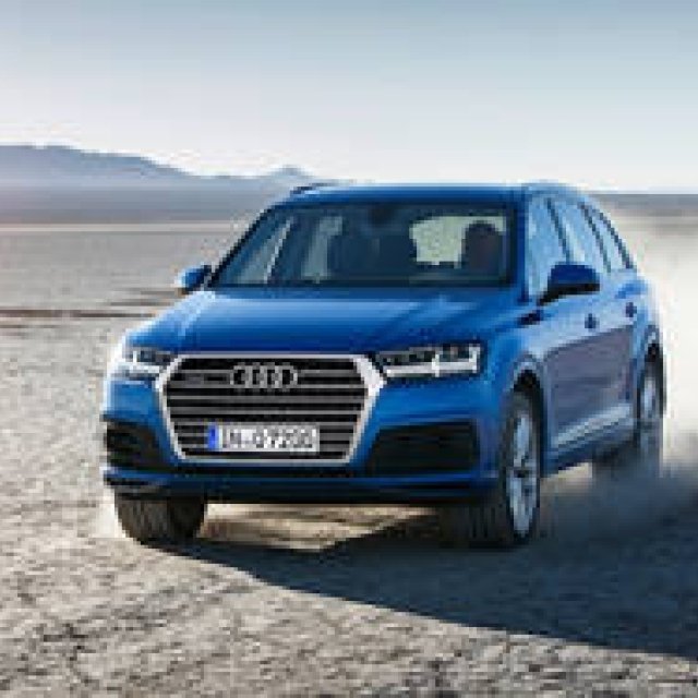 New Audi Q7 Debuts in Detroit | Audi