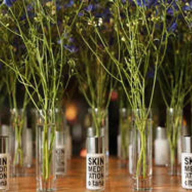 Exhibition Held to Express Oltana's Worldview Through Plants and Flowers | oltana