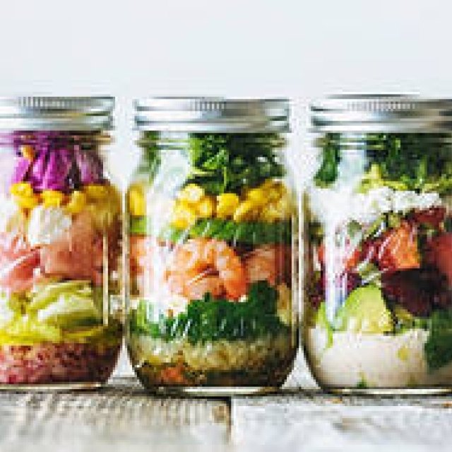 EAT | Three New Jar Salad Menus Debut at J.S. BURGERS CAFE