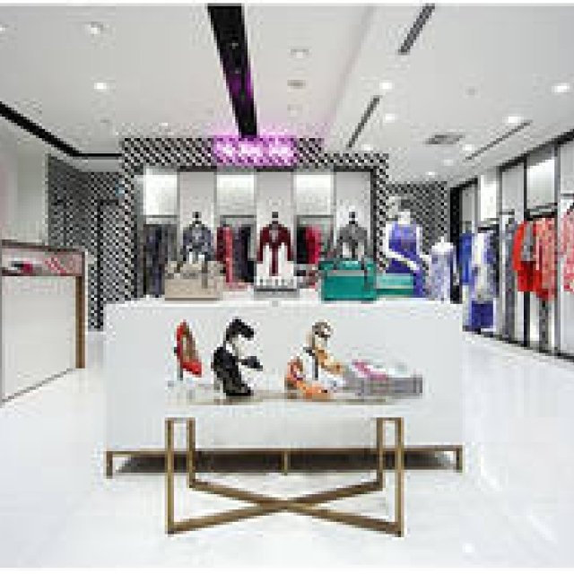 Pop-Up Store Opens at Omotesando Hills | DIANE von FURSTENBERG