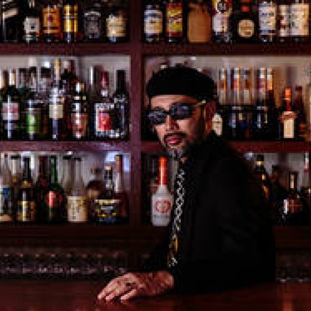 INTERVIEW | DJ Shuya Okino: His Tumultuous 25-Year Musical Journey, Chronicled in His Autobiography "Occupation: DJ, 25 Years"