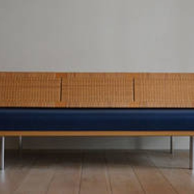 ACTUS Shinjuku Hosts First-Ever Vintage Furniture Auction