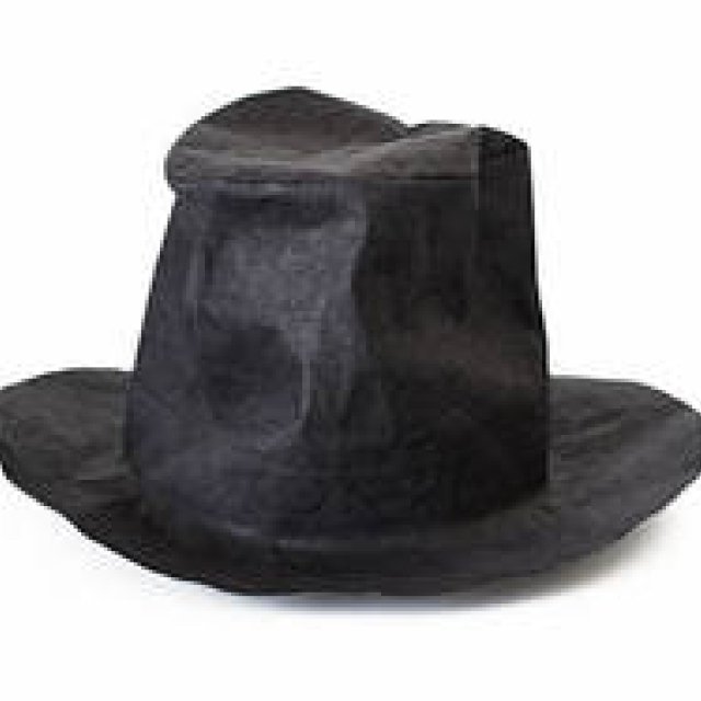 Hat Brand “SCHA” by German Designer Holds Fair | doinel