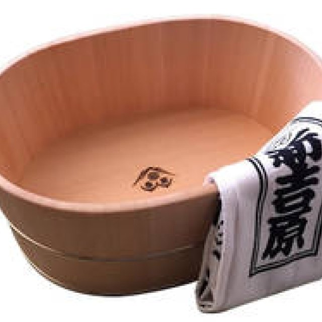A "Shinkyowara" Oval Tub Crafted by a Barrel Maker to the Imperial Household | PRODUCT Tokyo Tips April 2015