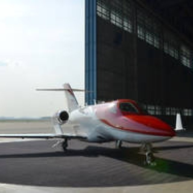 HondaJet Makes First Flight in Japan | Honda