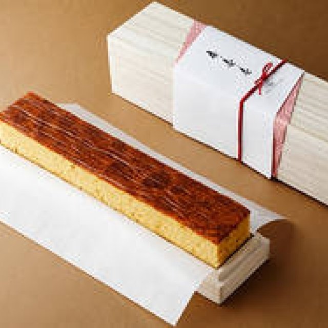 EAT | Palace Hotel Tokyo Launches "Ichi no Ichi no Ichi," a Cake Lavishly Infused with Sake