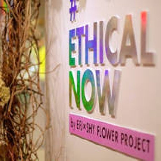 Stunning Large-Scale Display Using Discarded Flowers Takes Over Isetan Shinjuku | SHY FLOWER PROJECT