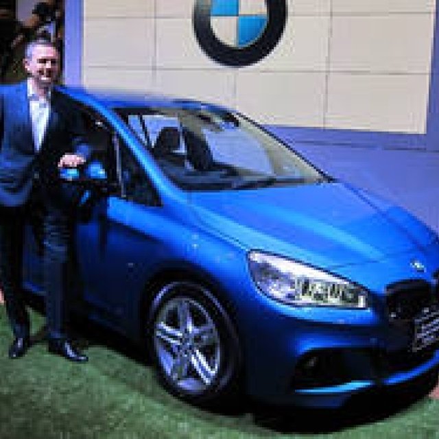 BMW's 7-Seater Minivan, the 2 Series Gran Tourer, Arrives in Japan