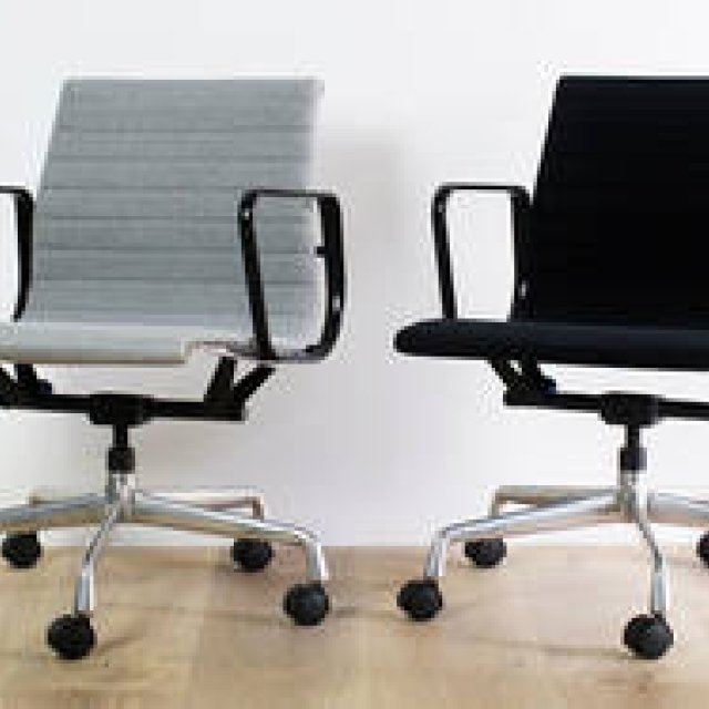 Eames Aluminum Group Chair Remade with Loopwheeler Fabric | BUILDING