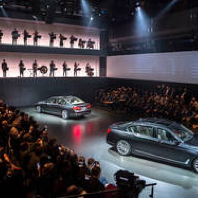The 6th Generation BMW 7 Series Has Arrived!
