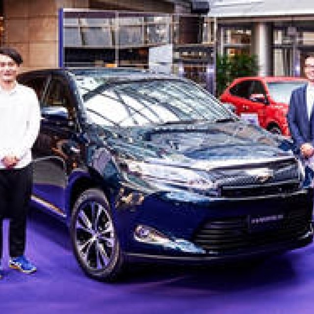 A Passion for Creation Connected by "Purple" | Toyota Harrier