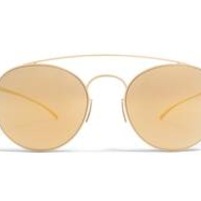 メゾン マルジェラ、最新ショーにマイキータのコラボサングラスが登場｜MYKITA + Maison Margiela