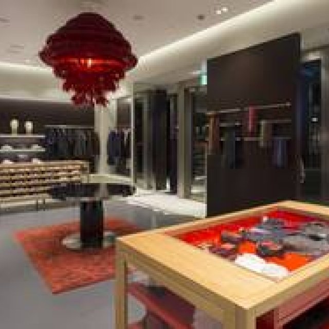 Asia's First Flagship Store Opens in Tokyo Midtown | ISAIA Napoli