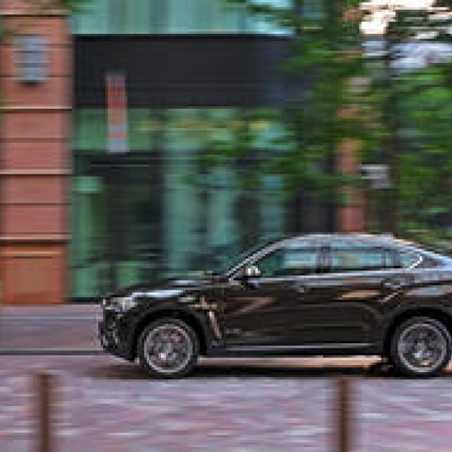 Test Drive the Second-Generation BMW X6 | BMW