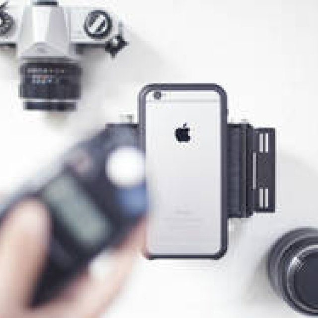 Digital Gadgets Gather at THE GALLERY by CHALIE VICE | ISETAN MEN'S