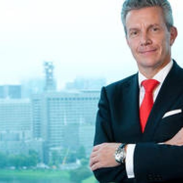 Jaeger-LeCoultre CEO Discusses the Appeal of the New Geophysic Collection | JAEGER-LECOULTRE