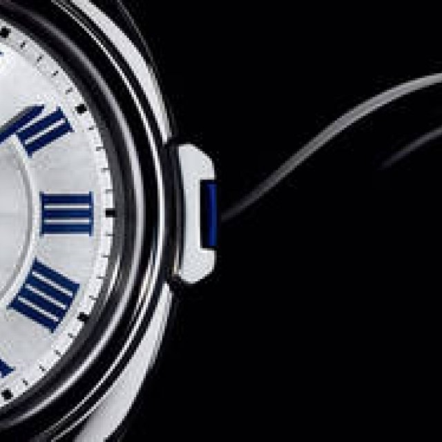 New 'Clé de Cartier' Two-Tone Models Now Available | CARTIER