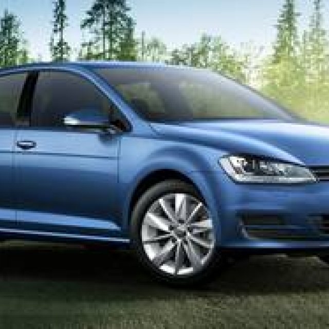 Golf Arrives in Japan, Celebrating 40 Years of Polo Production with a Special Edition | Volkswagen