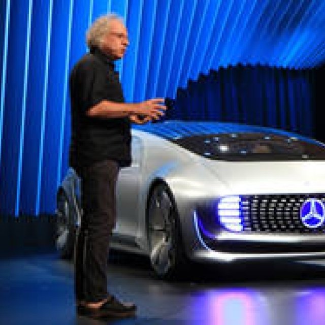Special Feature: Interviews with Key Figures at the Tokyo Motor Show | Mercedes-Benz