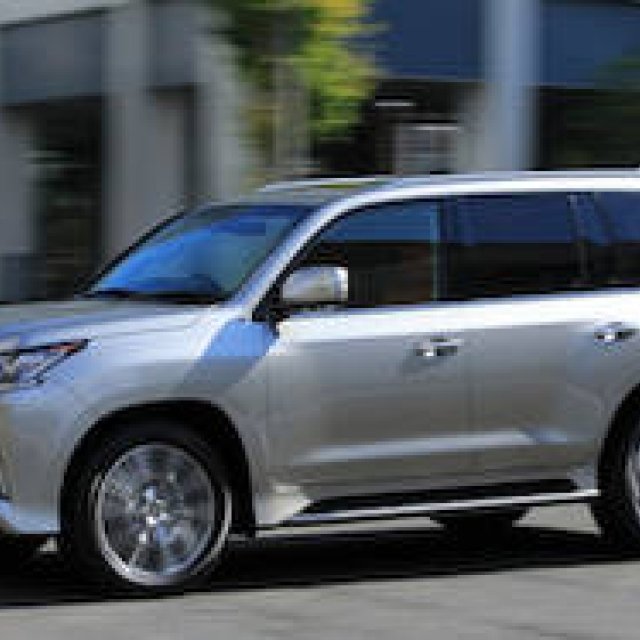 A Test Drive of the New Lexus LX570 | LEXUS