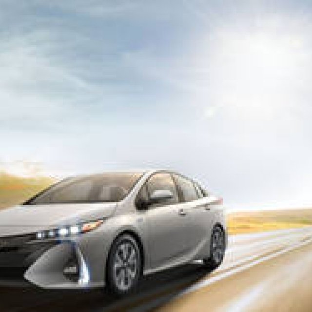 Toyota Unveils Second-Generation Prius Plug-in Hybrid | Toyota