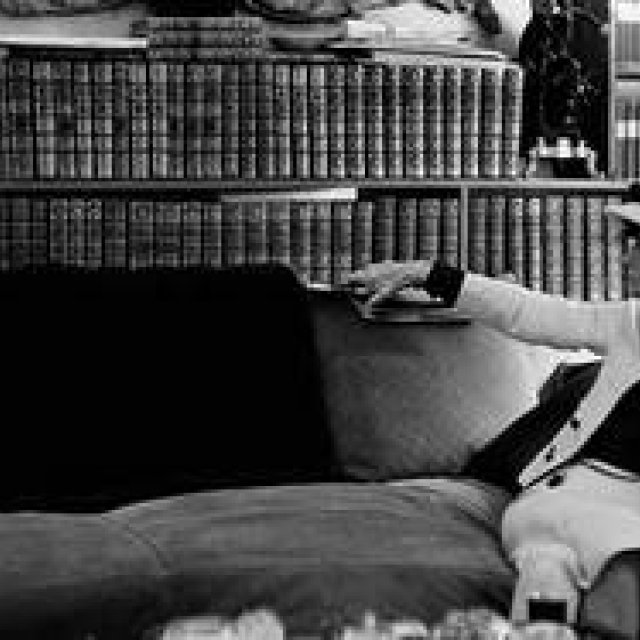 Chanel's exhibition CULTURE CHANEL "The woman who reads" opens | CHANEL