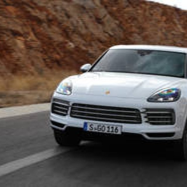 Test Drive the New Cayenne | Porsche
