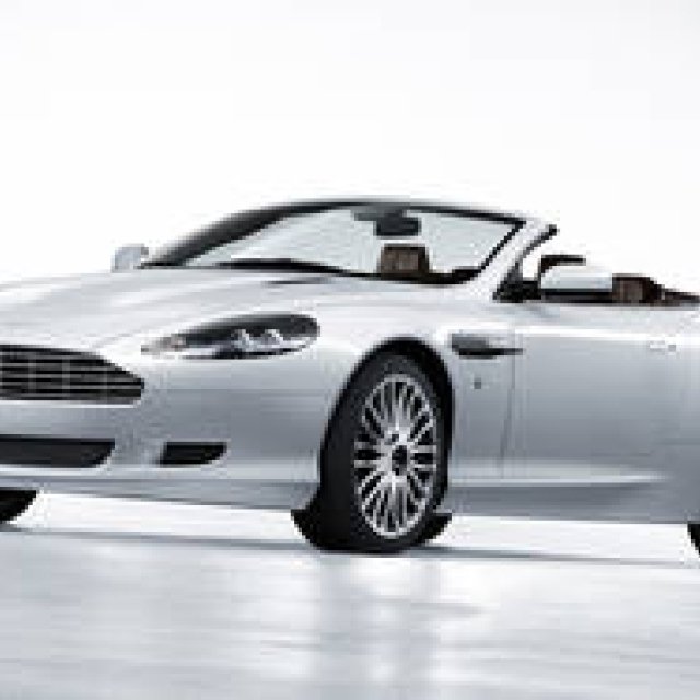  ASTON MARTIN DB9 VOLANTE｜新世代アストンを象徴するモデル ギャラリー