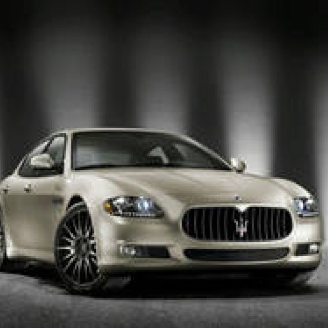  MASERATI Quattroporte SPORT GTS Awards Edition｜スペシャルなたたずまいのマセラティ ギャラリー