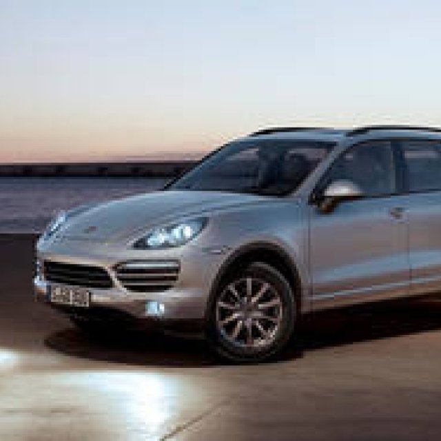  PORSCHE Cayenne｜ニュー「カイエン」予約注文受け付け開始