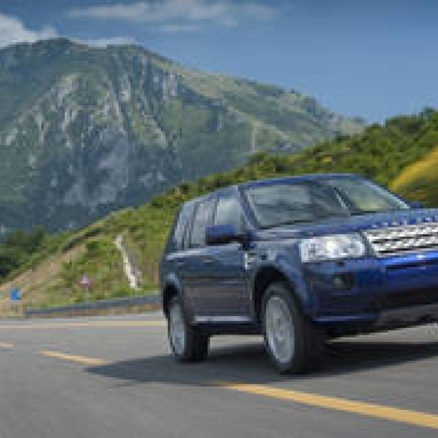  LANDROVER FREELANDER 2｜ランドローバー フリーランダー 2 新型発売 ギャラリー