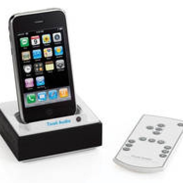  Tivoli Audio｜iPod / iPhone専用ドック「The Connector」 ギャラリー