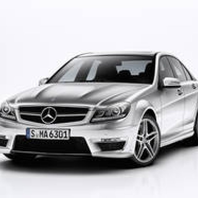  Mercedes-Benz C63 AMG 2011年モデル ギャラリー