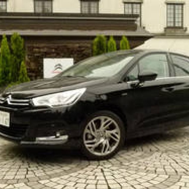  CITROEN C4｜マイナーチェンジを経たC4に試乗 ギャラリー