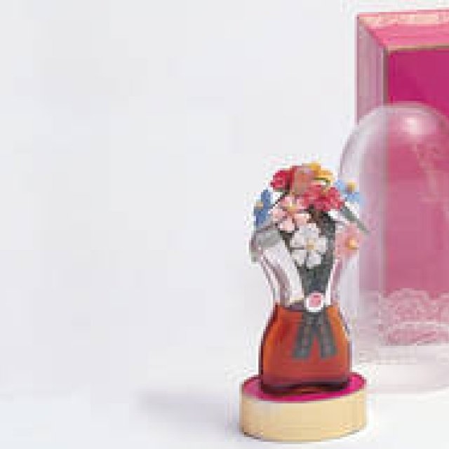  POLA MUSEUM ANNEX｜香りの変遷も楽しめる「香りをイメージする香水瓶展」開催 ギャラリー