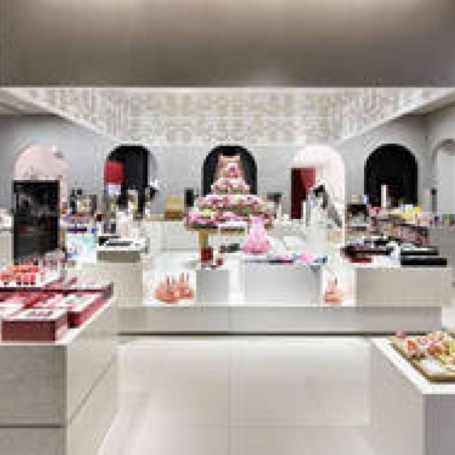  資生堂｜最新の美を発信する『SHISEIDO THE GINZA』 ギャラリー