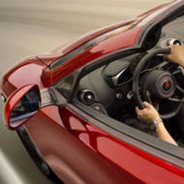 ついに正式発表　MP4-12にオープンモデルが登場｜McLaren
