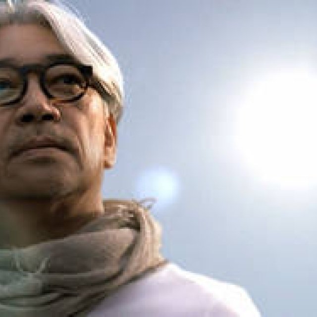 NEWS｜太陽光発電の顔に坂本龍一氏を起用 ギャラリー